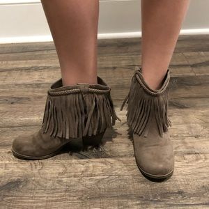 Girls Fringe Booties